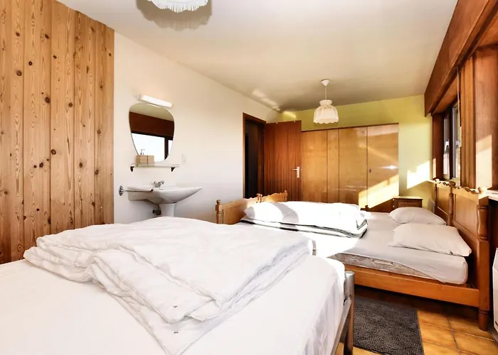 Cosy Holiday Home In Nadrin With Private Terrace